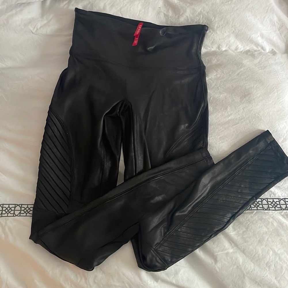 Spanx Motto Leggings